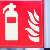 Panneaux incendie : garantir la sécurité avec une signalétique claire